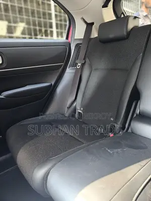 Honda Vezel 2021 Red