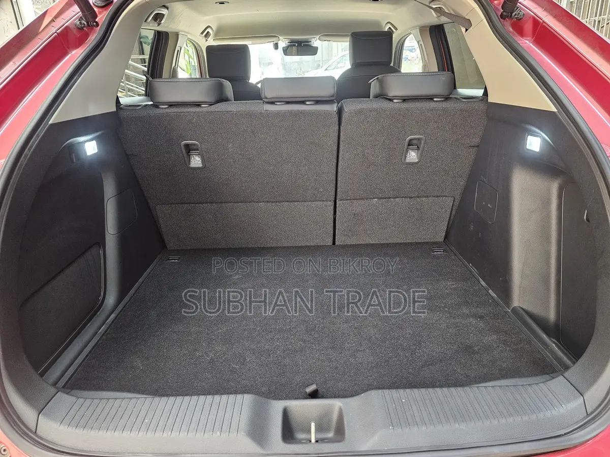 Honda Vezel 2021 Red
