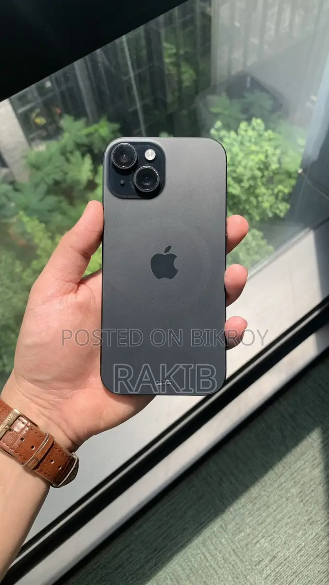 Apple iPhone 15 (Used)