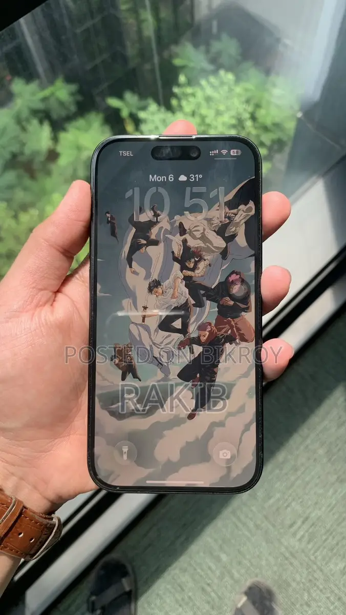 Apple iPhone 15 (Used)