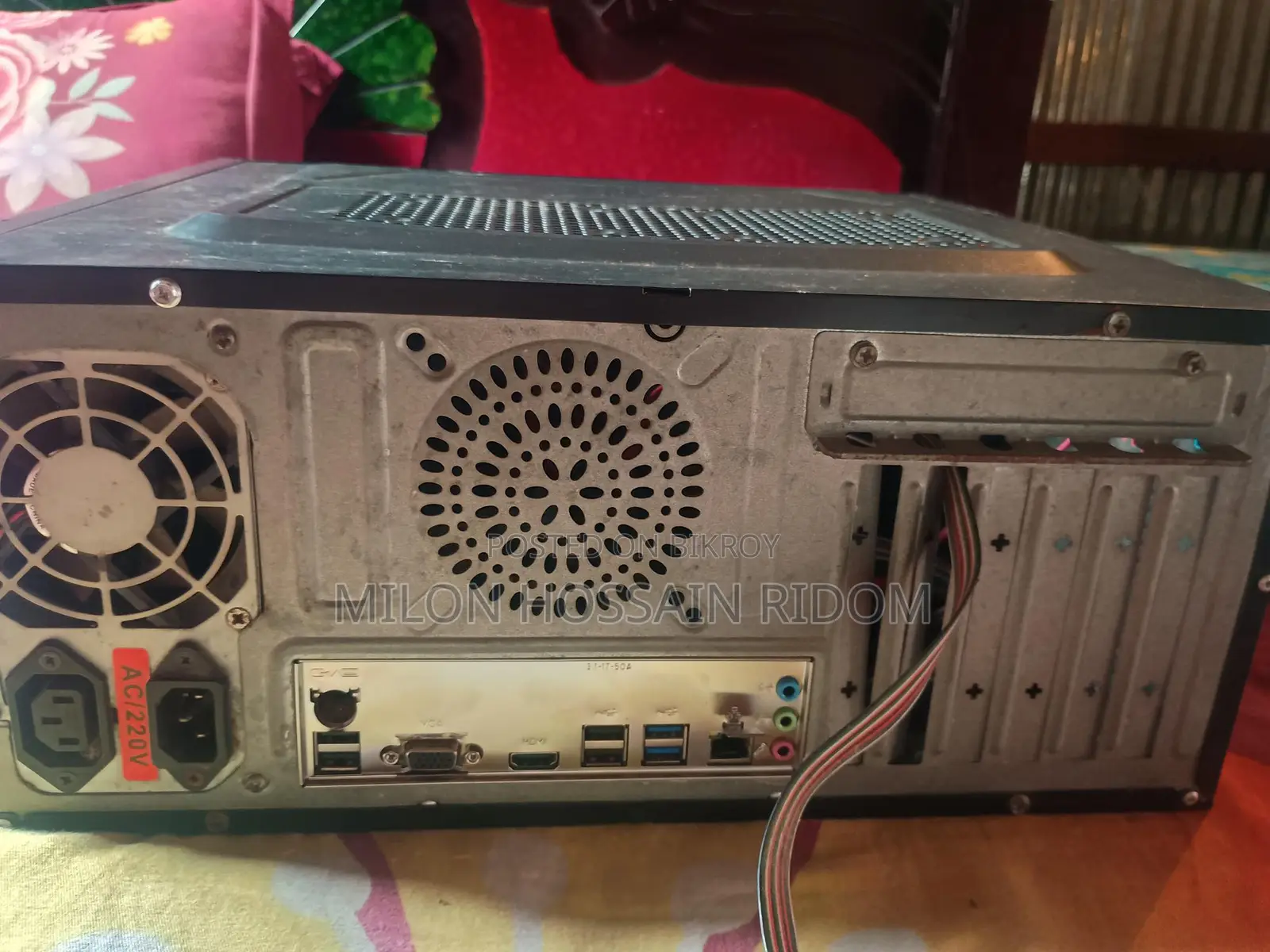 Desktop computer