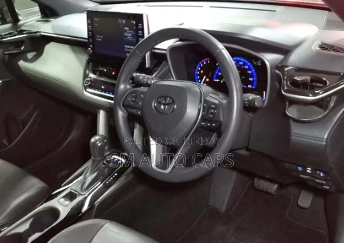 Toyota Corolla Cross Z Black Full Option 2022