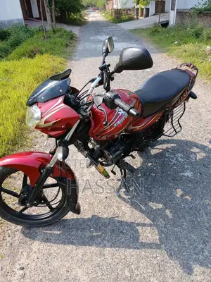 Bajaj Discover 100 2019 Red
