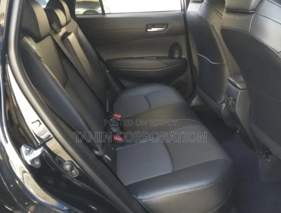 Toyota Corolla Cross HYBRID Z MOONROOF 2025