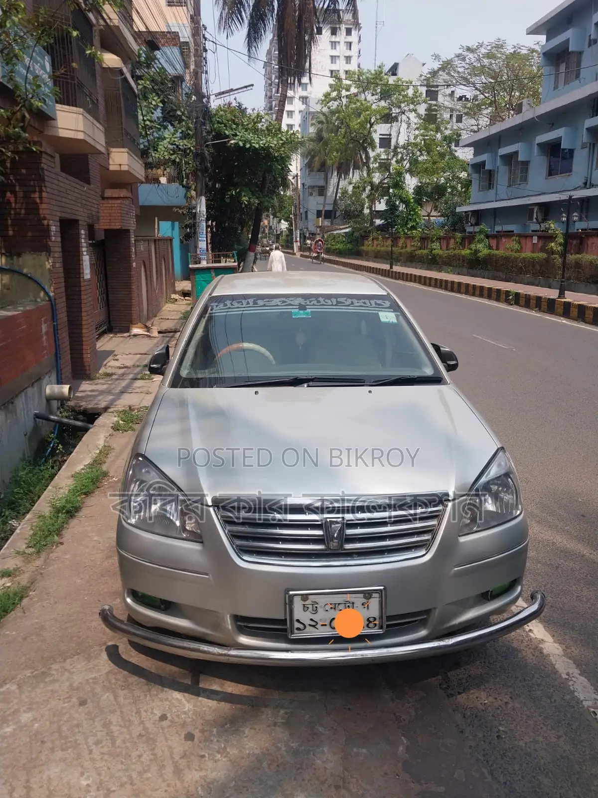 Toyota Premio Silver 2005