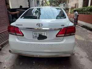 Toyota Premio push start 2018