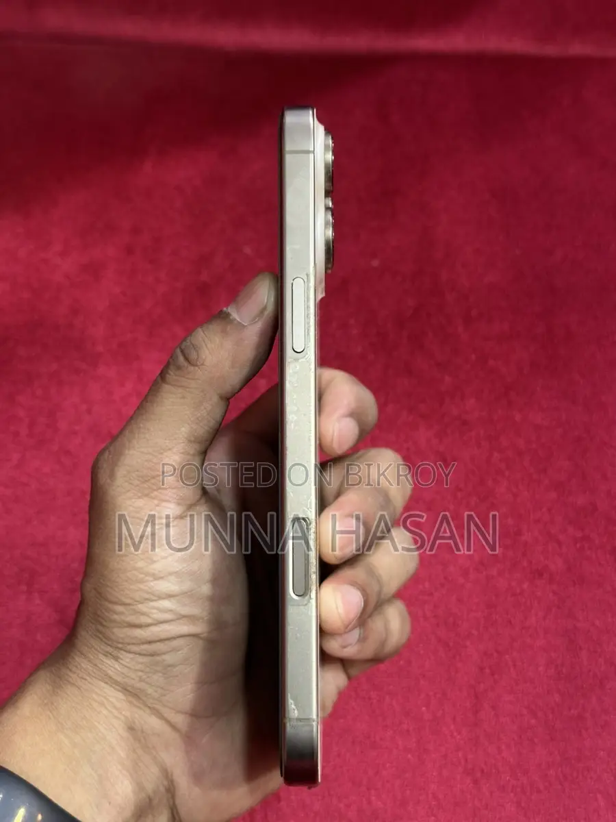 Apple iPhone 16 Pro Max (Used)