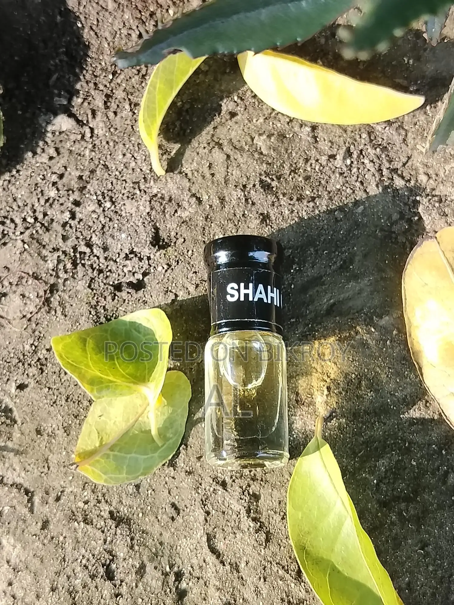 Shahi Oud Attar 5 Pics