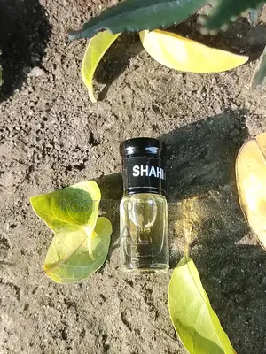 Shahi Oud Attar 5 Pics