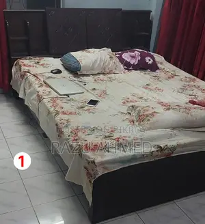 কিং-সাইজ বেড