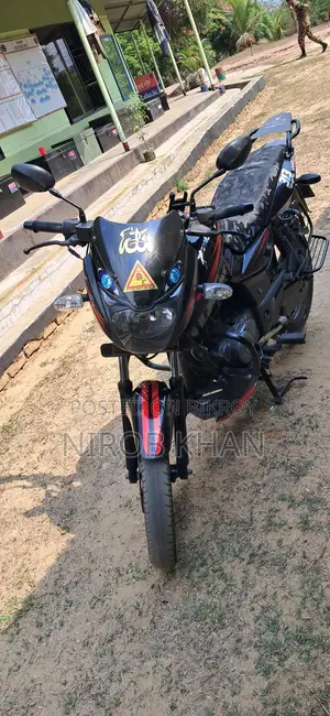 Bajaj Pulsar 150 2018