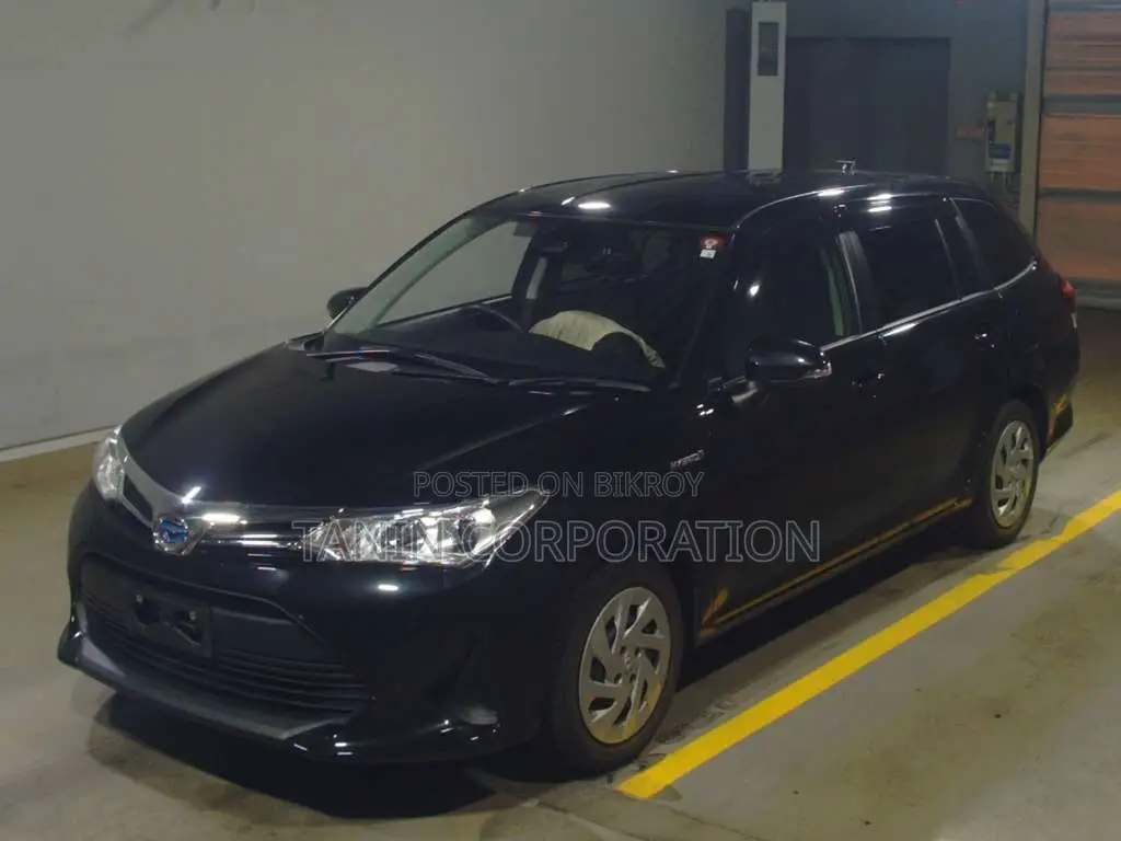 Toyota Fielder Hybrid EX Push Start 2020