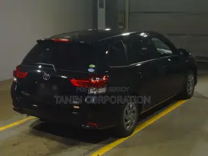 Toyota Fielder Hybrid EX Push Start 2020
