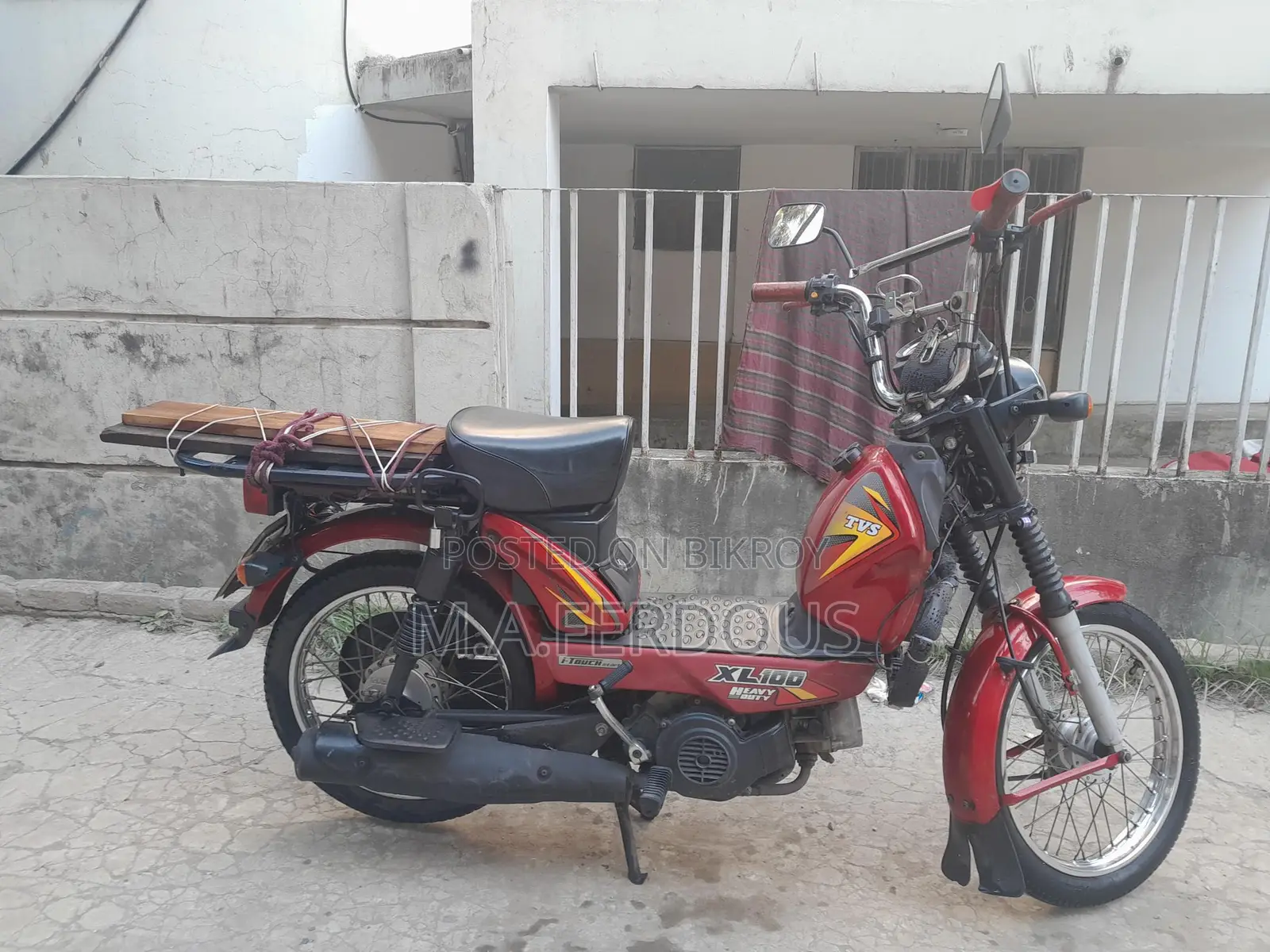 TVS XL 100 . 2021