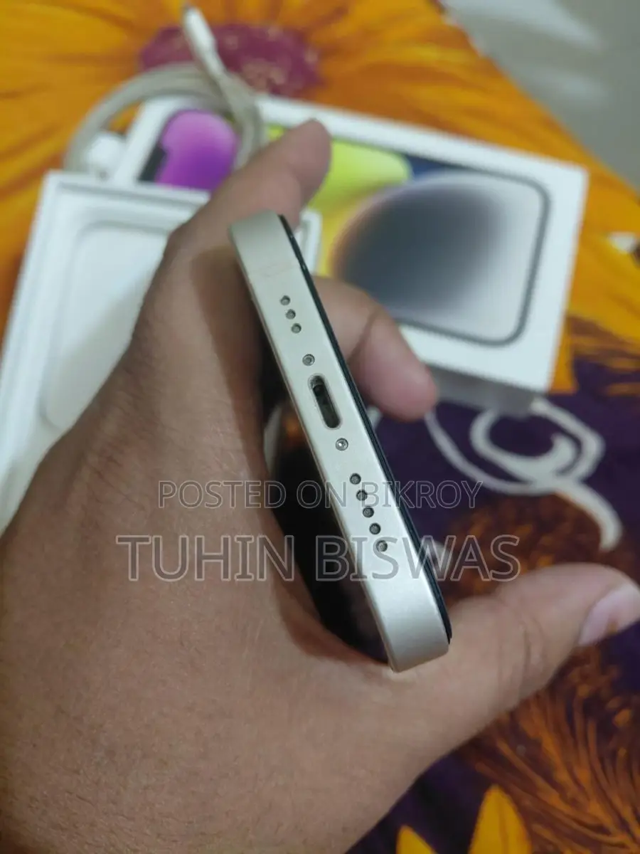Apple iPhone 14 . (Used)