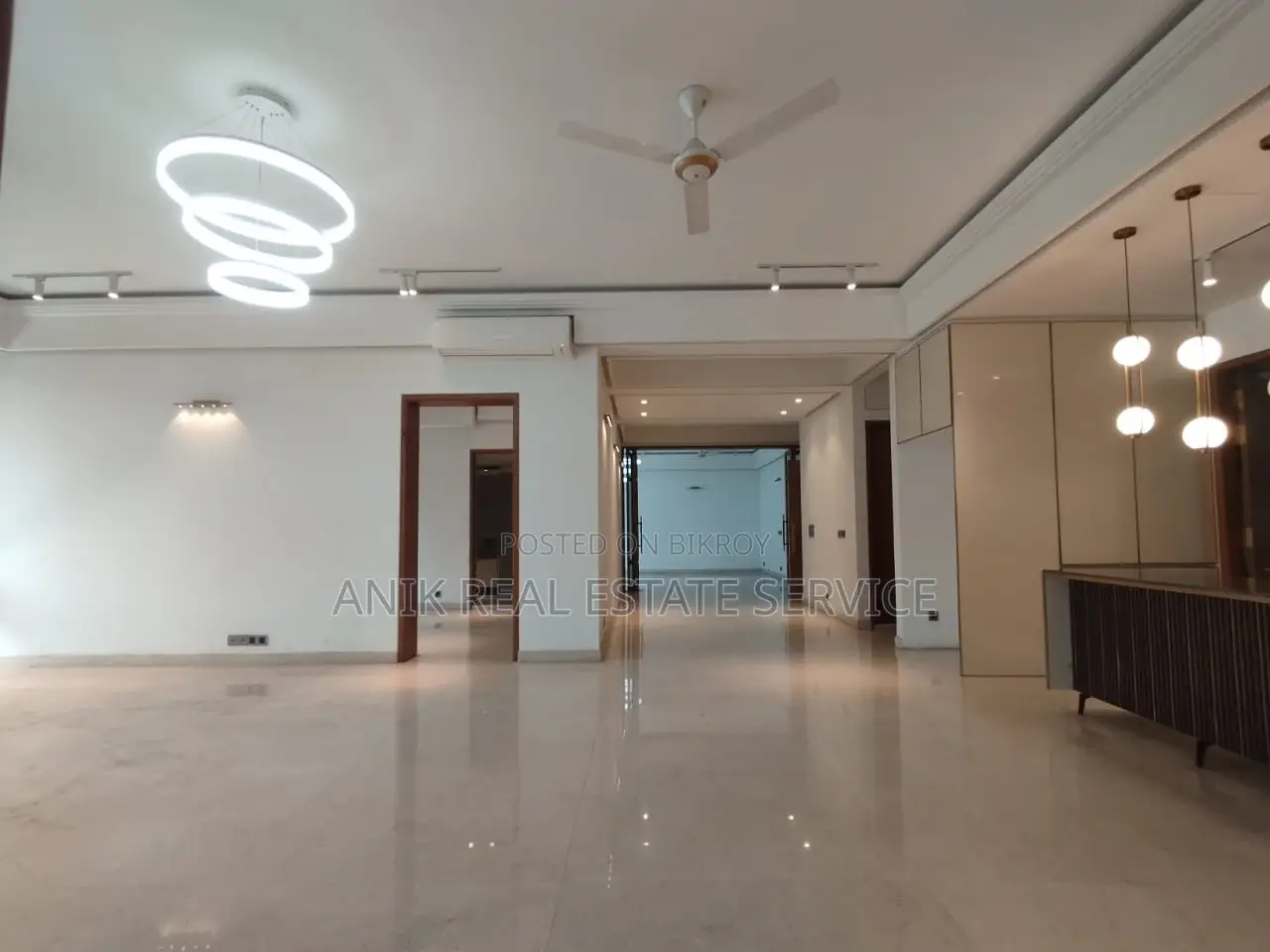 New Modern 3 Bedroom Semi Farnised Flat Rent At Gulshan 1