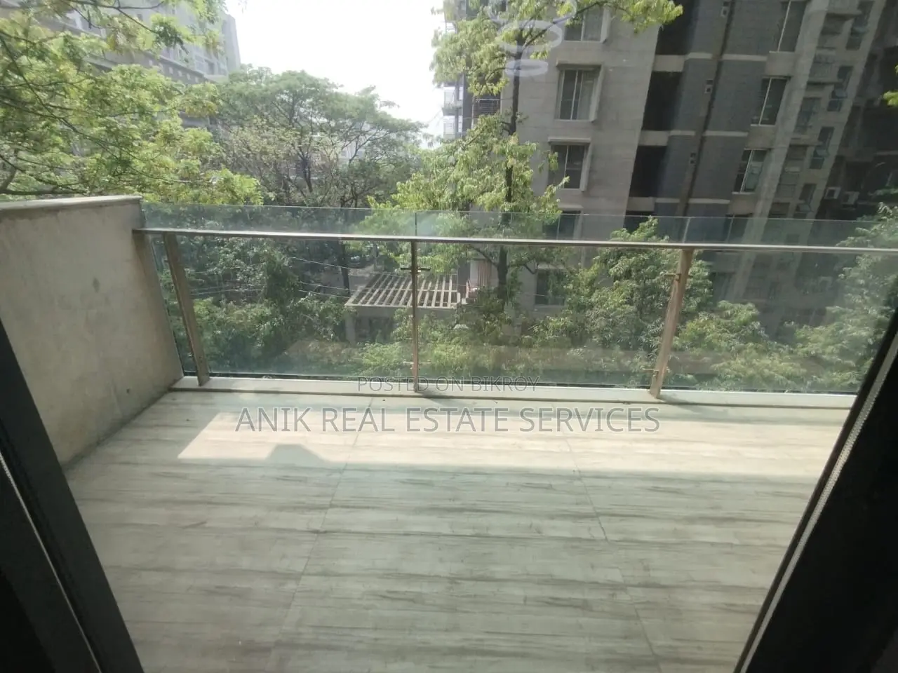 New Modern 3 Bedroom Semi Farnised Flat Rent At Gulshan 1