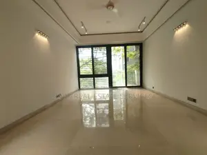 New Modern 3 Bedroom Semi Farnised Flat Rent At Gulshan 1