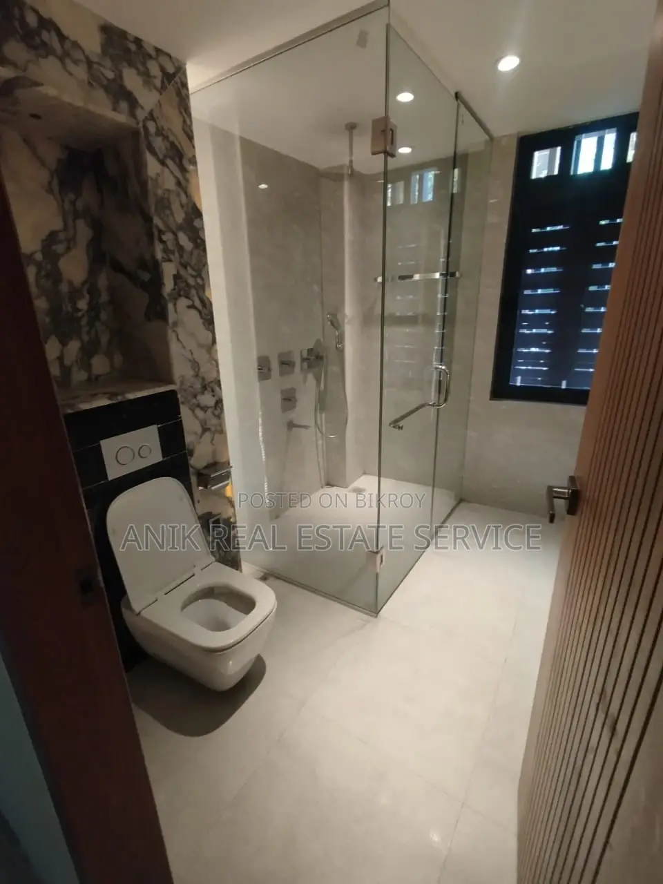 New Modern 3 Bedroom Semi Farnised Flat Rent At Gulshan 1