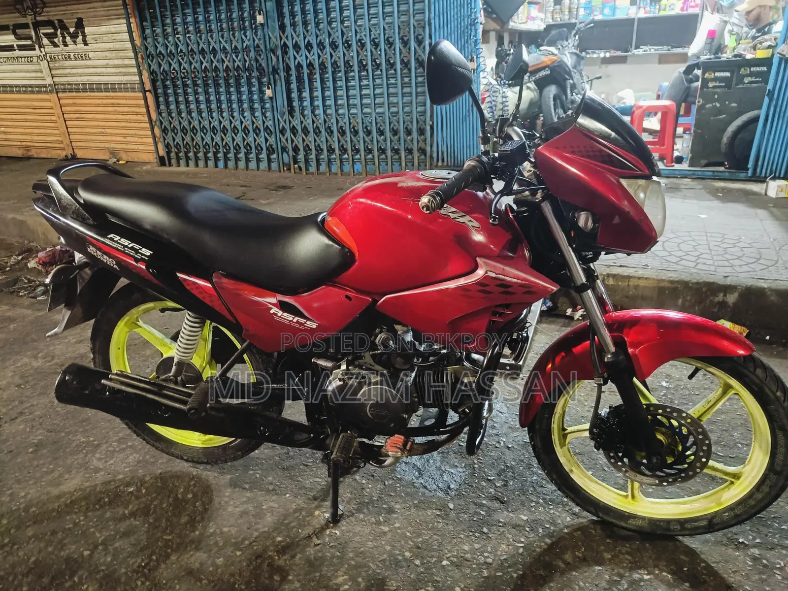 Hero Glamour Xtec . 2013