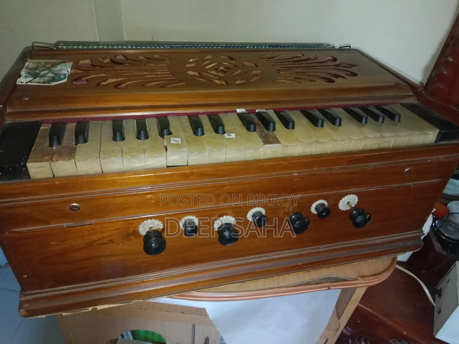 Harmonium for sale.