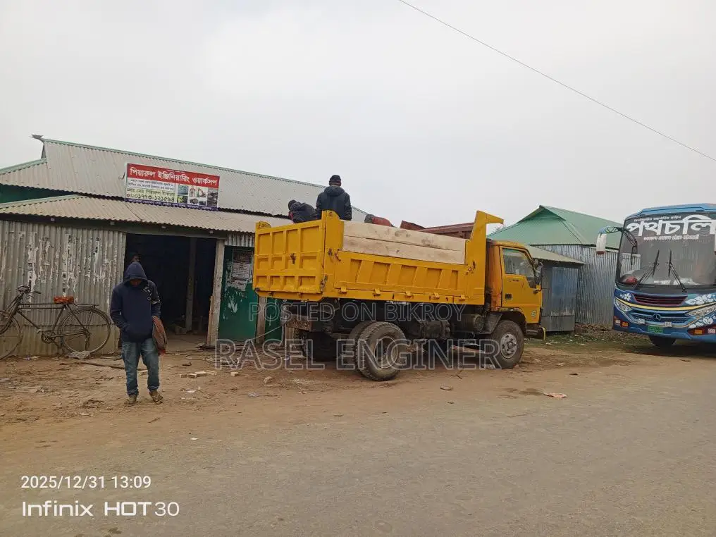 Eicher Dump Truck 2014