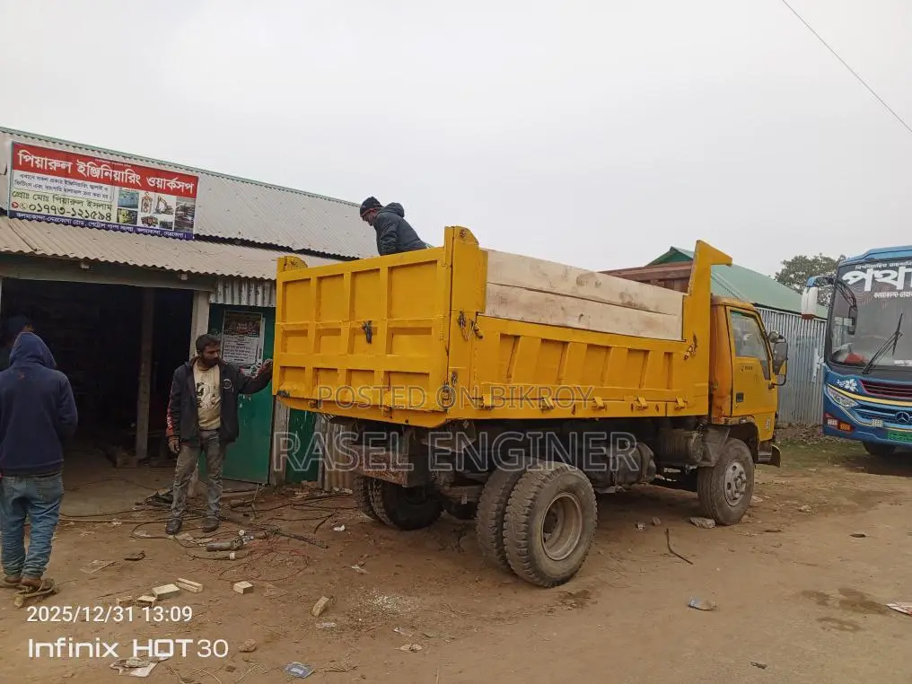 Eicher Dump Truck 2014