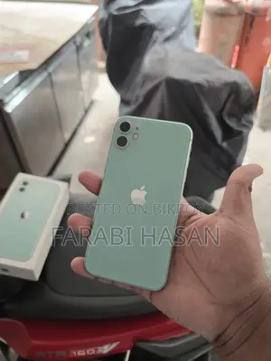 Apple iPhone 11 (Used)