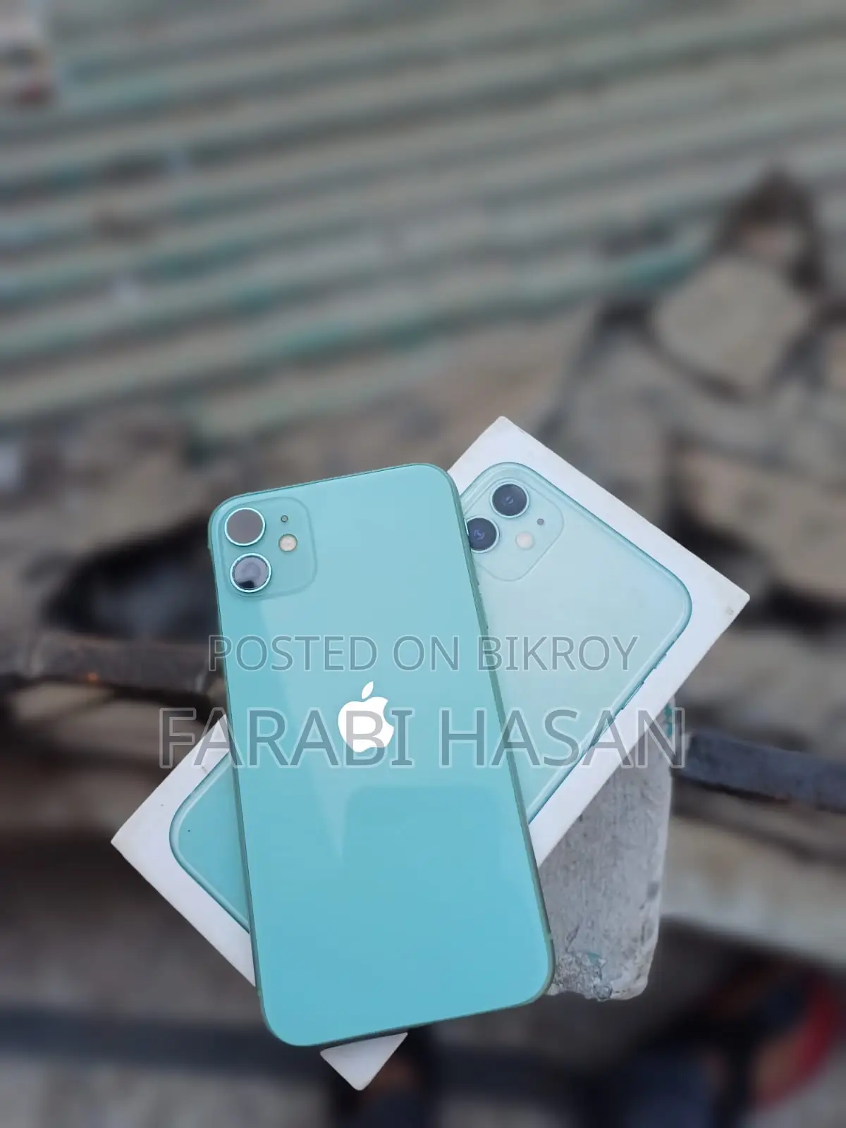 Apple iPhone 11 (Used)