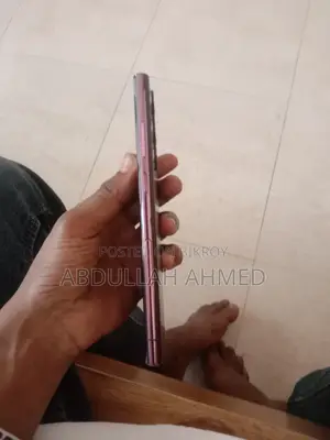 Samsung Galaxy S22 Ultra . (Used)