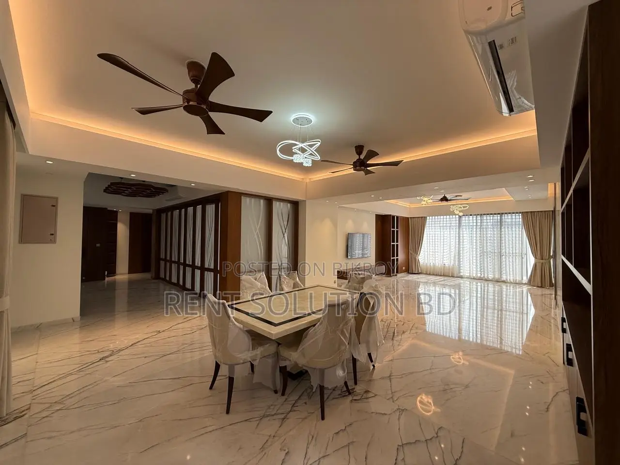 Gorgeous Fully Furnished Apartment For Rent in Gulshan 2