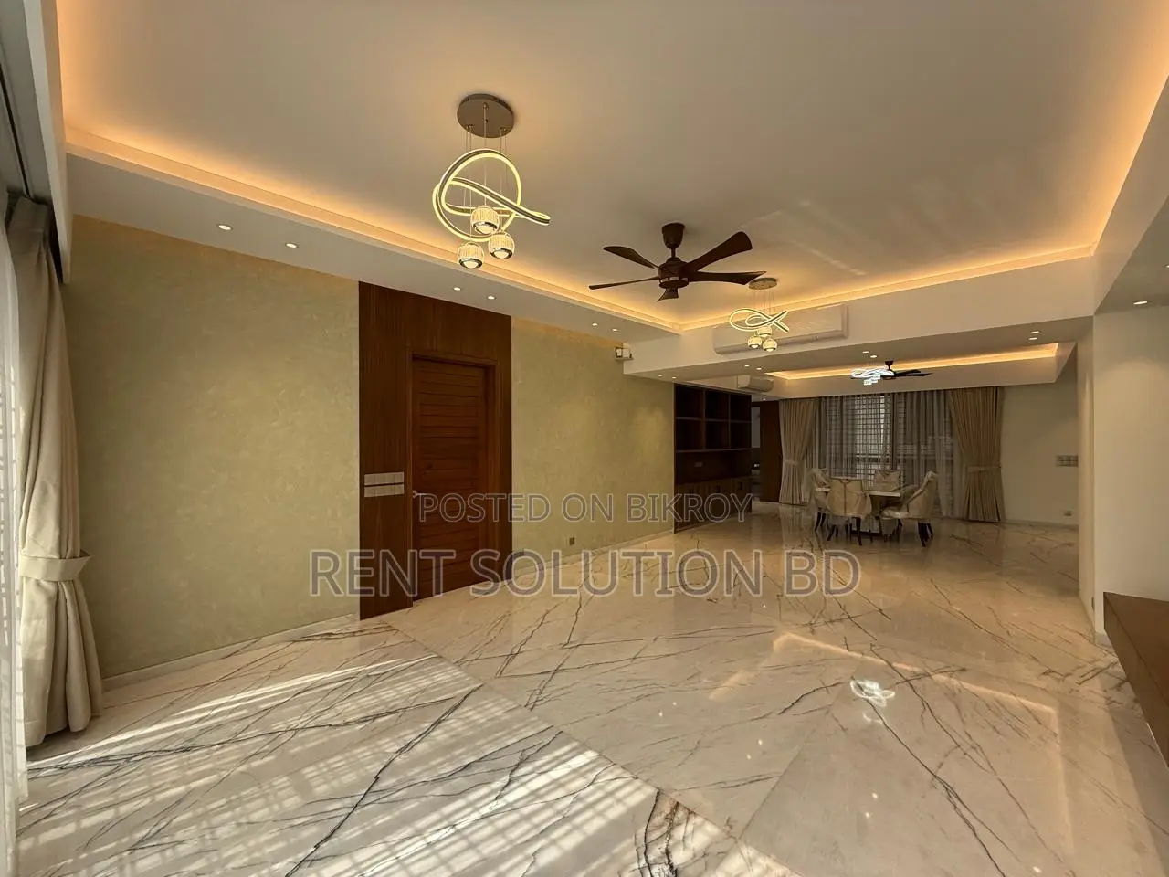 Gorgeous Fully Furnished Apartment For Rent in Gulshan 2