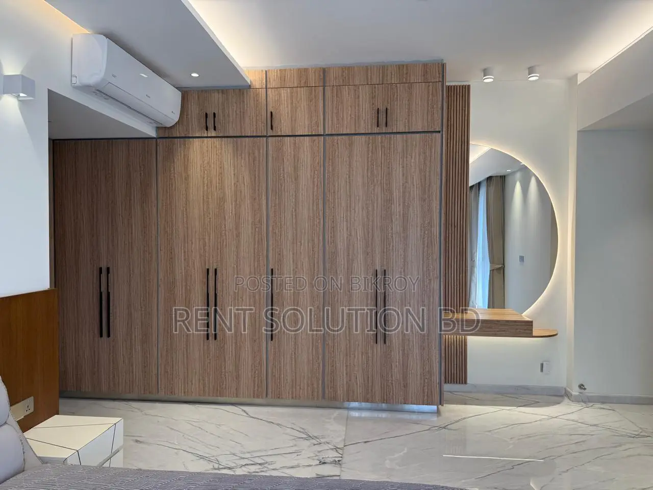 Gorgeous Fully Furnished Apartment For Rent in Gulshan 2