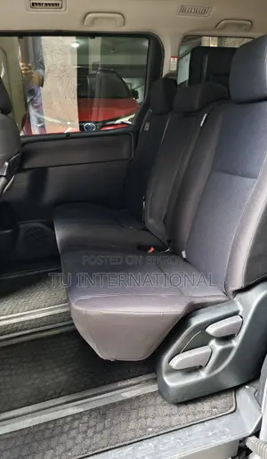 Toyota Noah x smart 2021