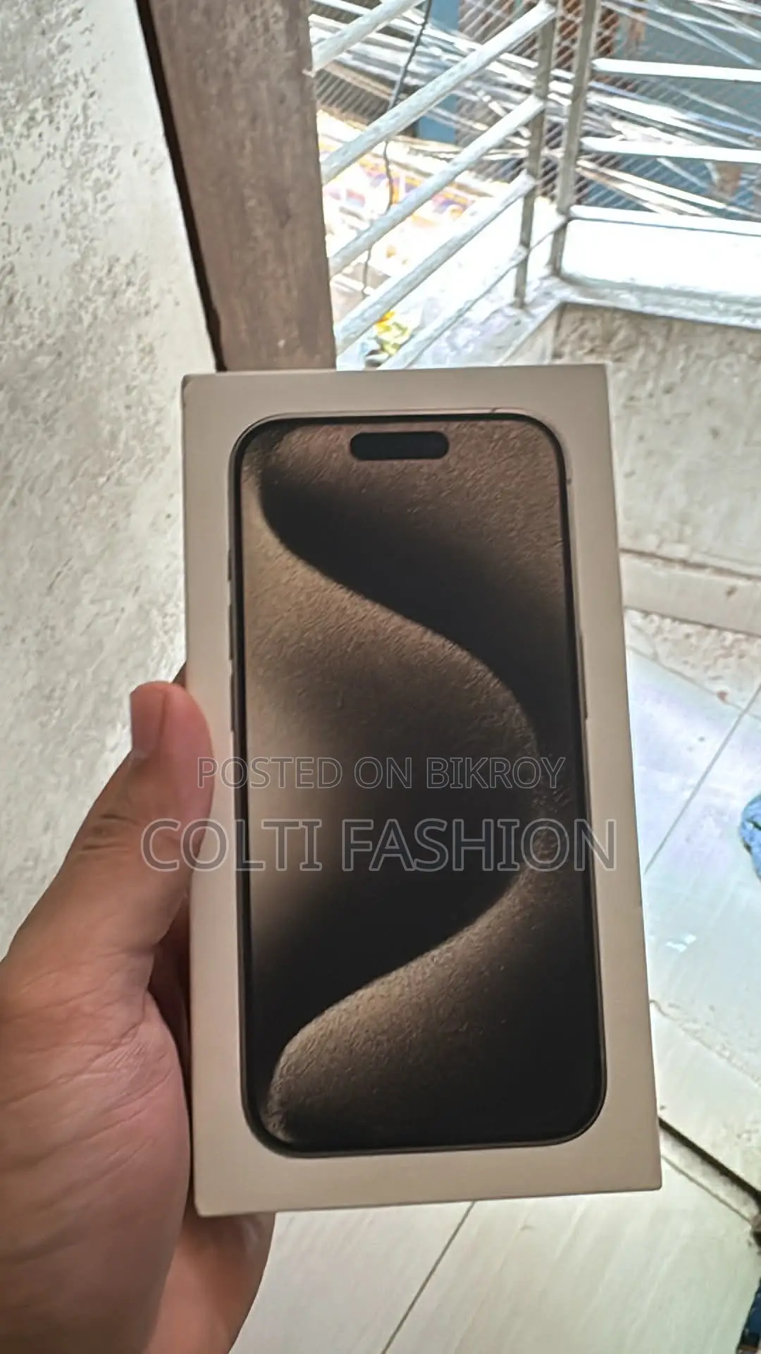 Apple iPhone 15 Pro . (Used)