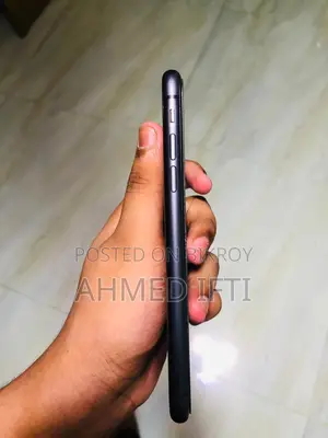 Apple iPhone 11 (ব্যবহৃত)