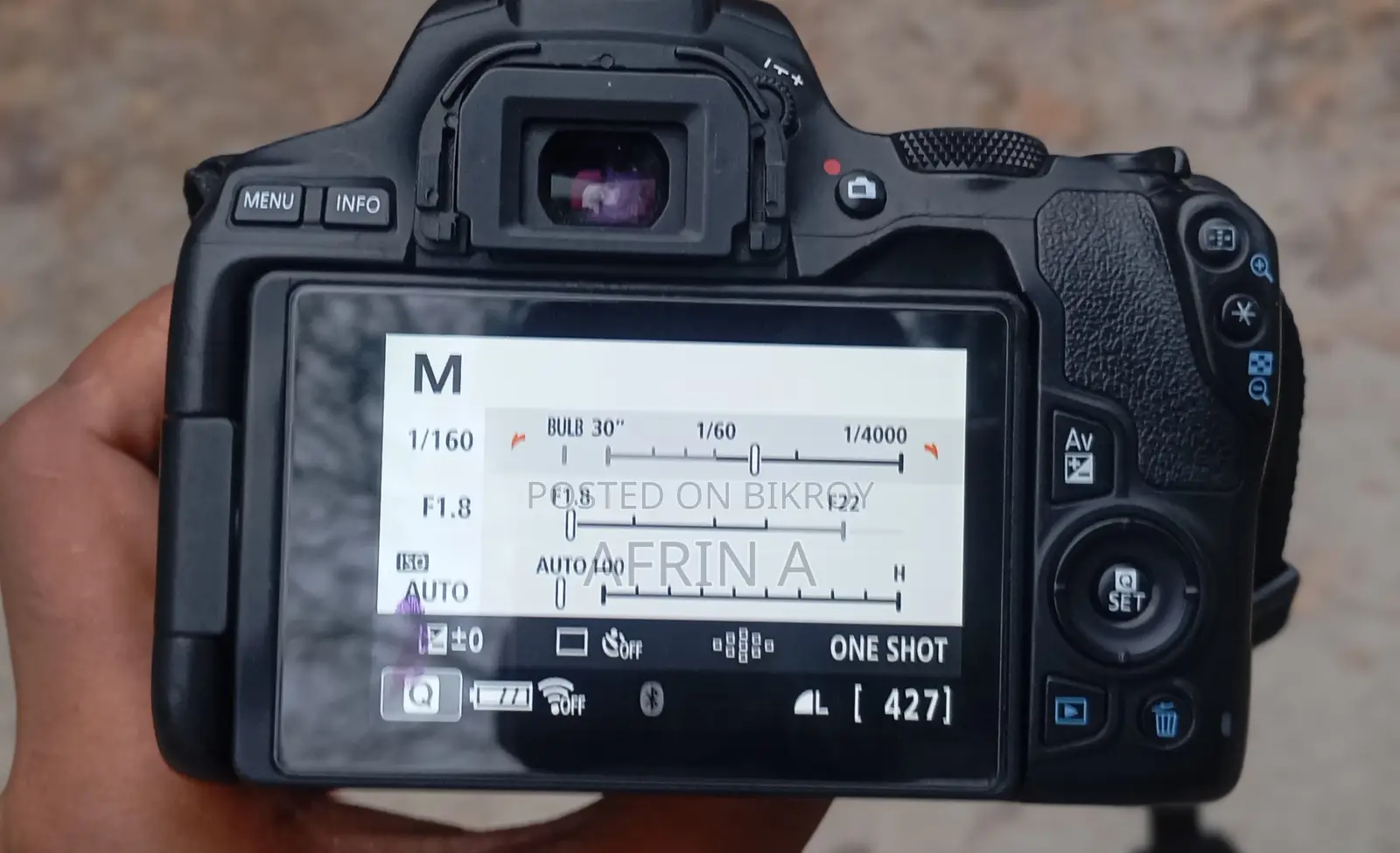 Canon 250D