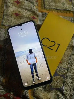 Realme C21 4/64 (Used)