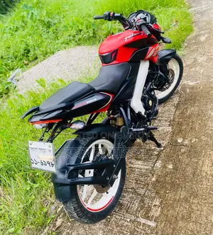 Bajaj Pulsar NS 160 . 2021