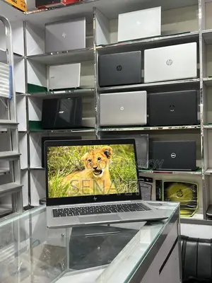 HP ZBOOK 15U G5 i7 8TH GEN 8/256GB SSD