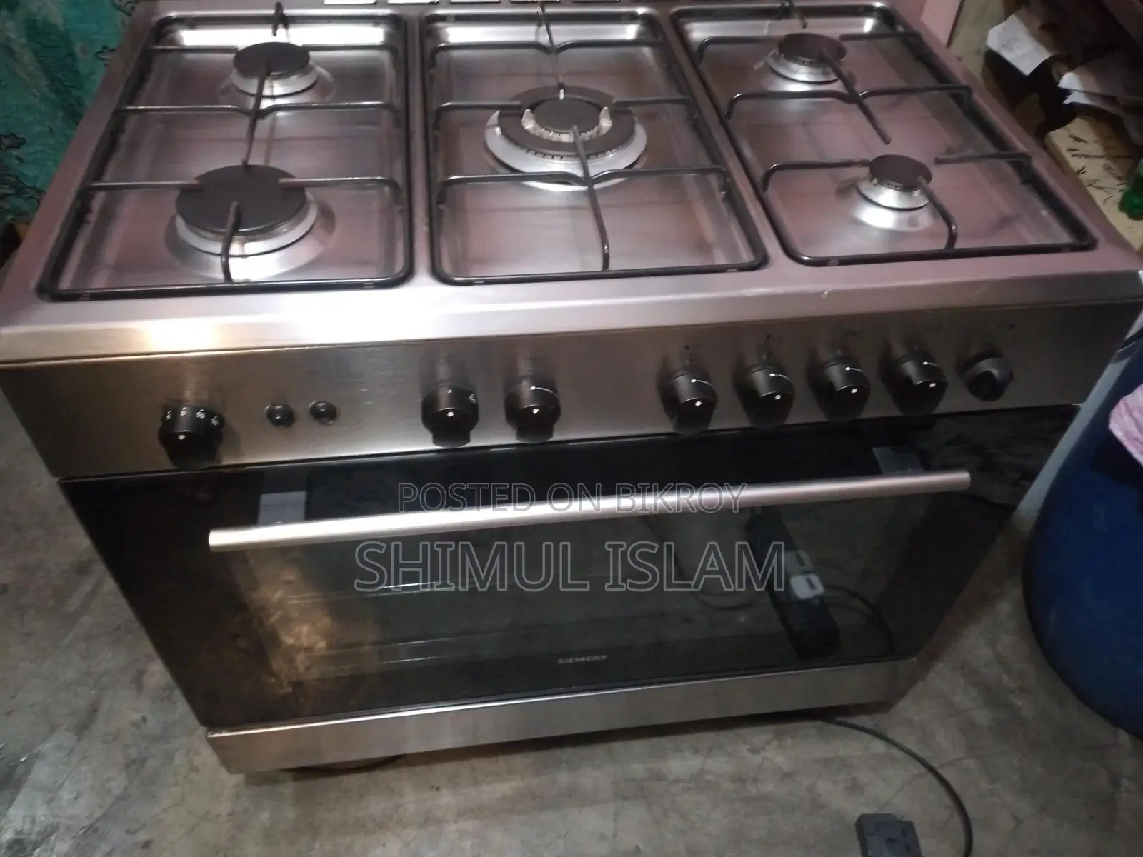 Siemens 5-Burner Gas Oven in Good Condition