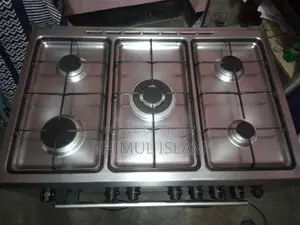 Siemens 5-Burner Gas Oven in Good Condition