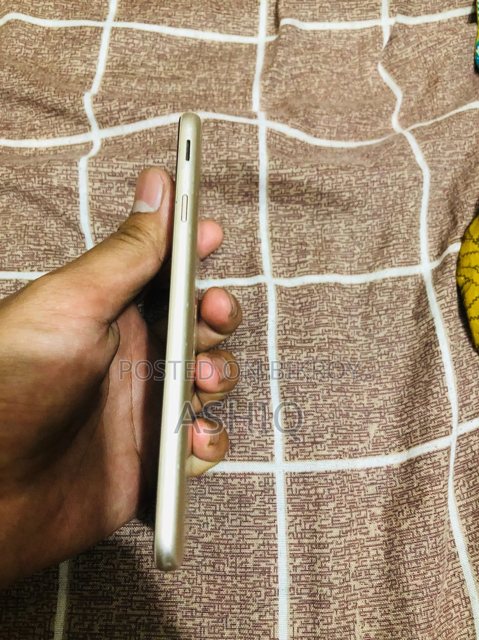 Samsung Galaxy J7 DUOS (Used)