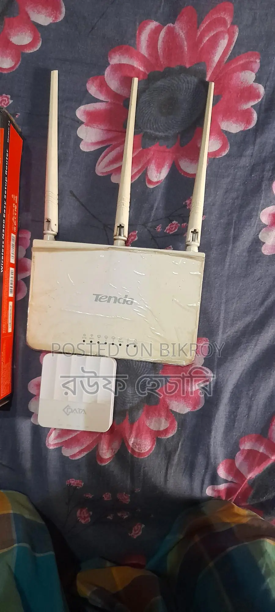A Tenda router and C-Data ONU will be sold