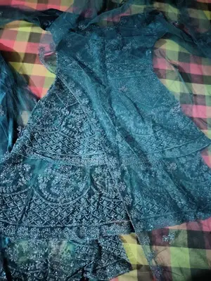 শাড়ি বিক্রয় হবে