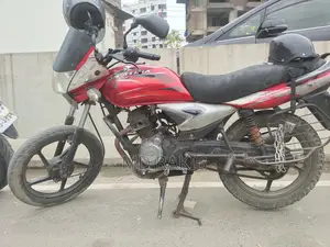Bajaj Platina 110 . 2015