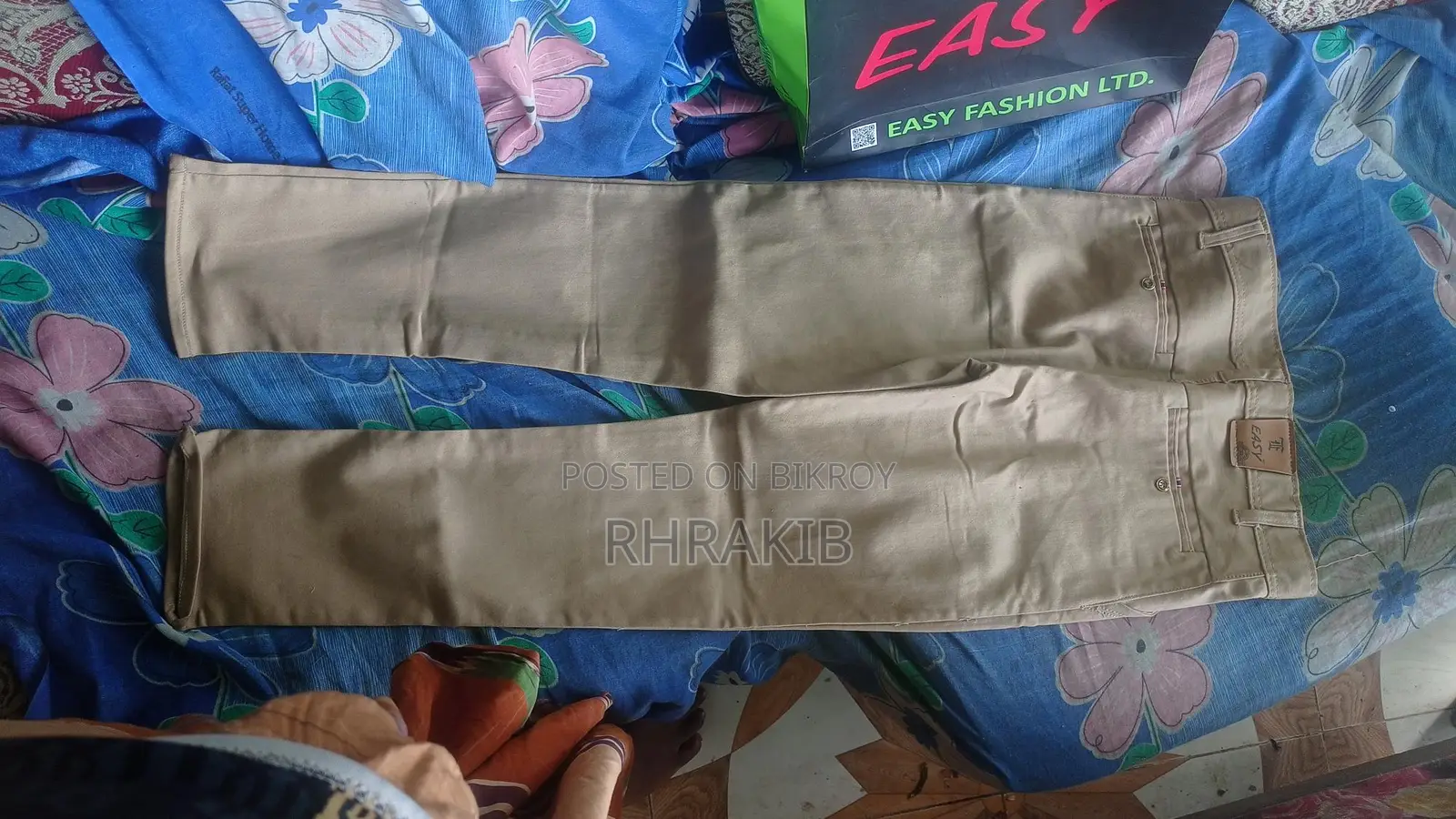 Easy Brand Size 32 Gabardine Stitched Pants