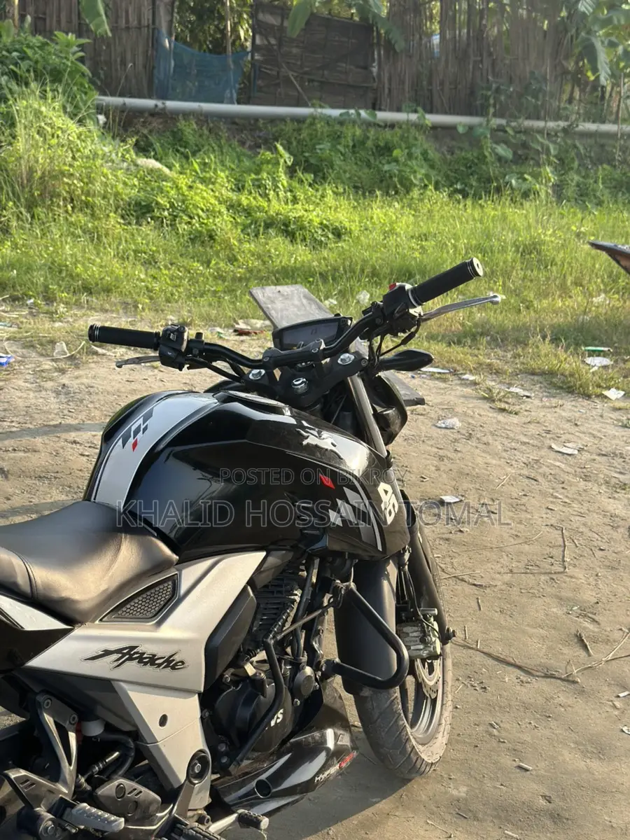 TVS Apache RTR 160 4v 2021