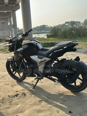 TVS Apache RTR 160 4v 2021