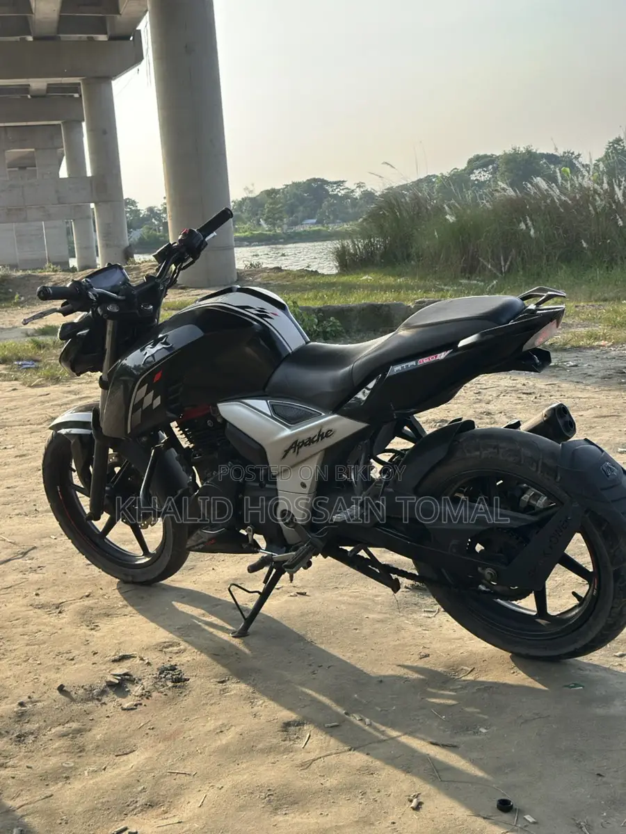 TVS Apache RTR 160 4v 2021